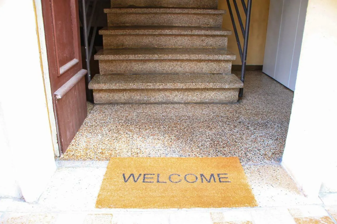 Hiwya - Home Is Where You Are Bologna